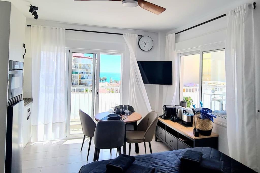 Estudio Mediterraneo Solarium Nerja Luaran gambar